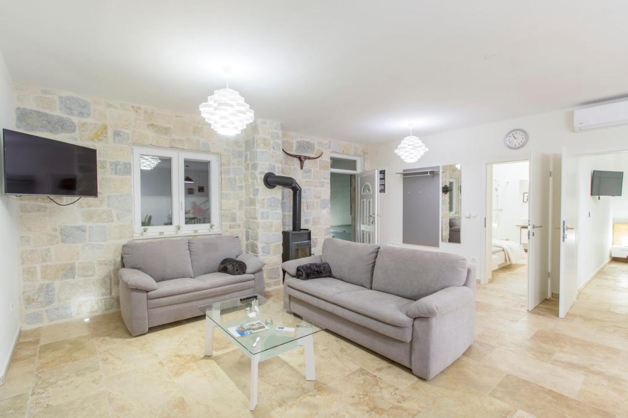 Dalmata Lounge Apartment Starigrad Paklenica Exterior photo